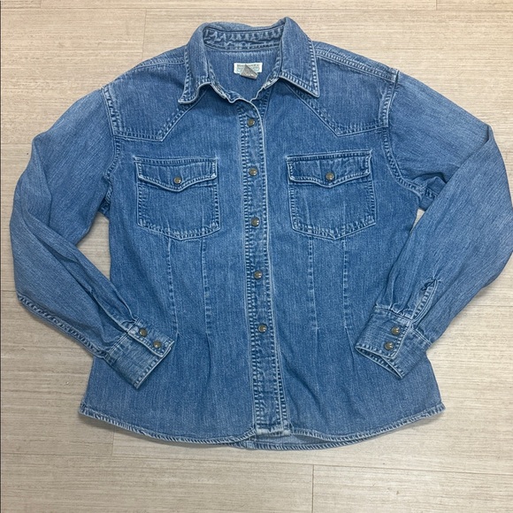 Banana Republic Tops - Banana Republic Denim Shirt Size 6